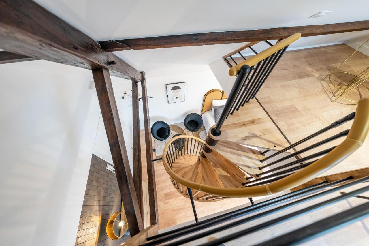L'Elegant - Appart'Hotel Le Gatsby Сен-Кантен Экстерьер фото